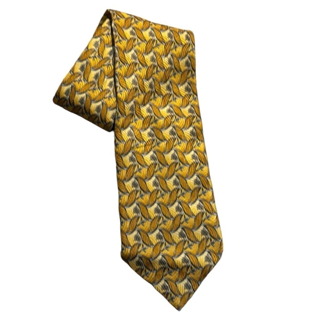 Villa Bolgheri Italia designer 100% Silk men’s dress neck tie golden‎ art print